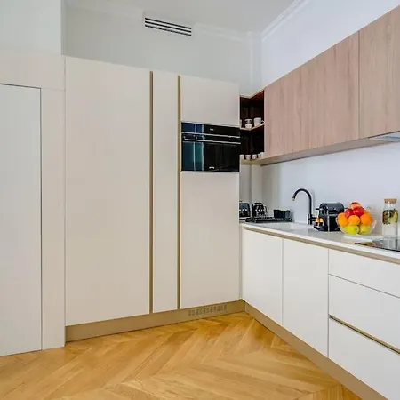 Апартаменты Luxurious - Champs Elysees - With Ac *