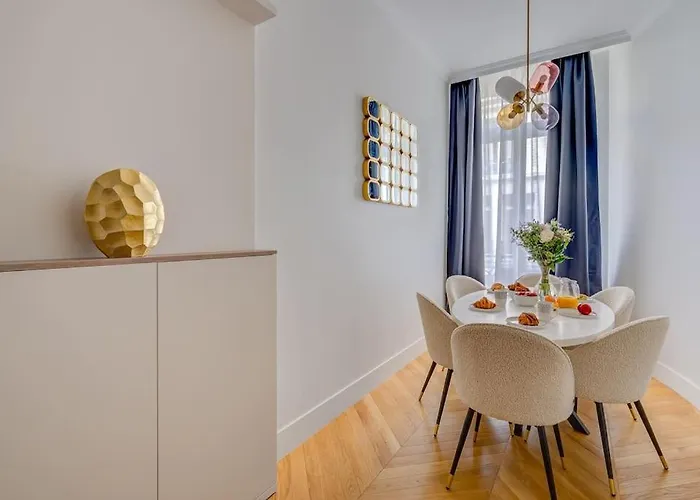 Luxurious - Champs Elysees - With Ac Apartamento Paris